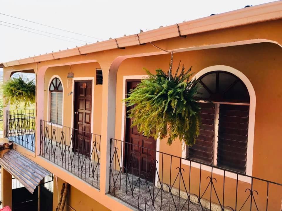 Hotel El Almendro Copán Eksteriør bilde