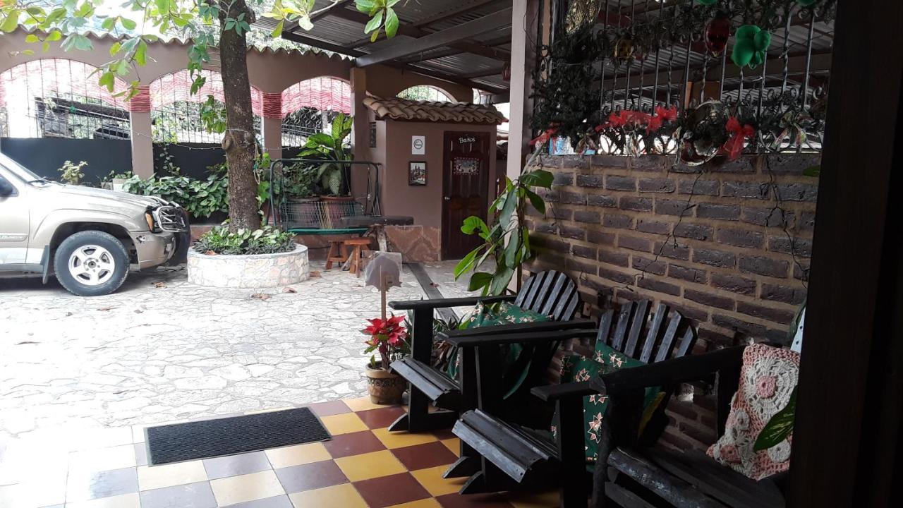 Hotel El Almendro Copán Eksteriør bilde